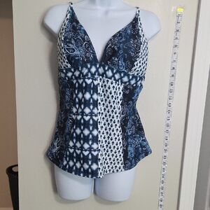 Jessica Simpson Blue‎ and White Fitted Camisole